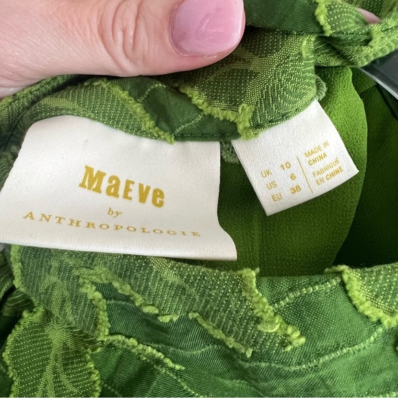 Maeve Green Sleeveless Green Lace Blouse - Picture 4 of 4